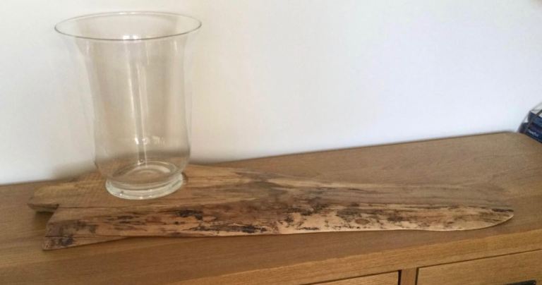 Oak Ornate Centre Piece with Glass Vase Candle Holder