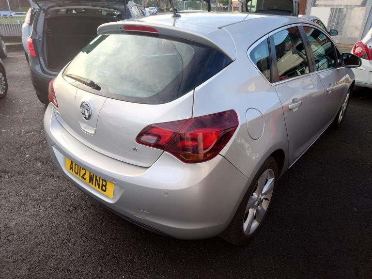 2012 Vauxhall Astra 1.6 16v SRi Euro 5 5dr HATCHBACK Petrol Manual
