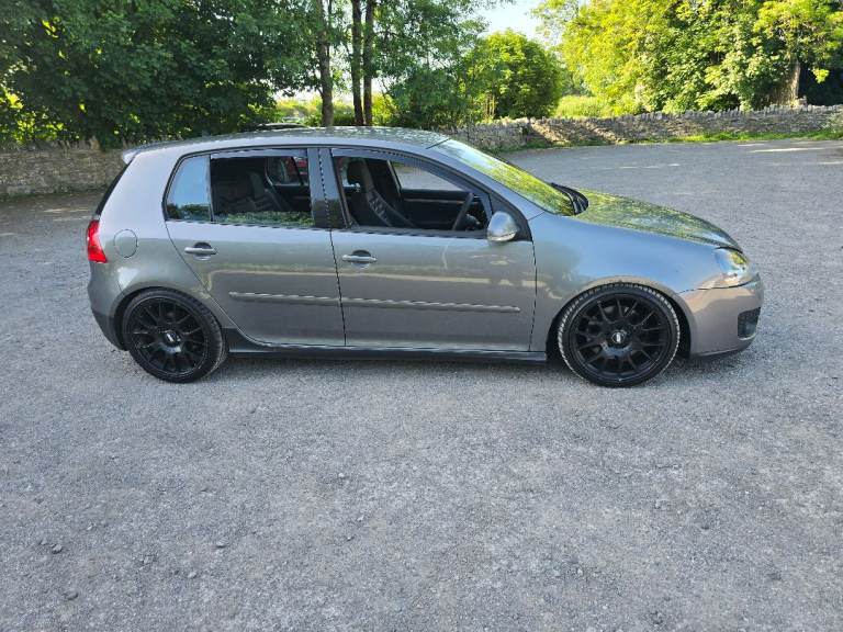 Volkswagen, GOLF, Hatchback, 2005, Manual, 1984 (cc), 5 doors