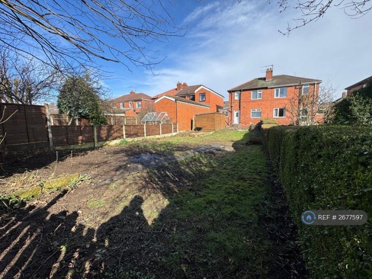 3 bedroom house in Stag Lane, Rotherham, S60 (3 bed) (#2677597)