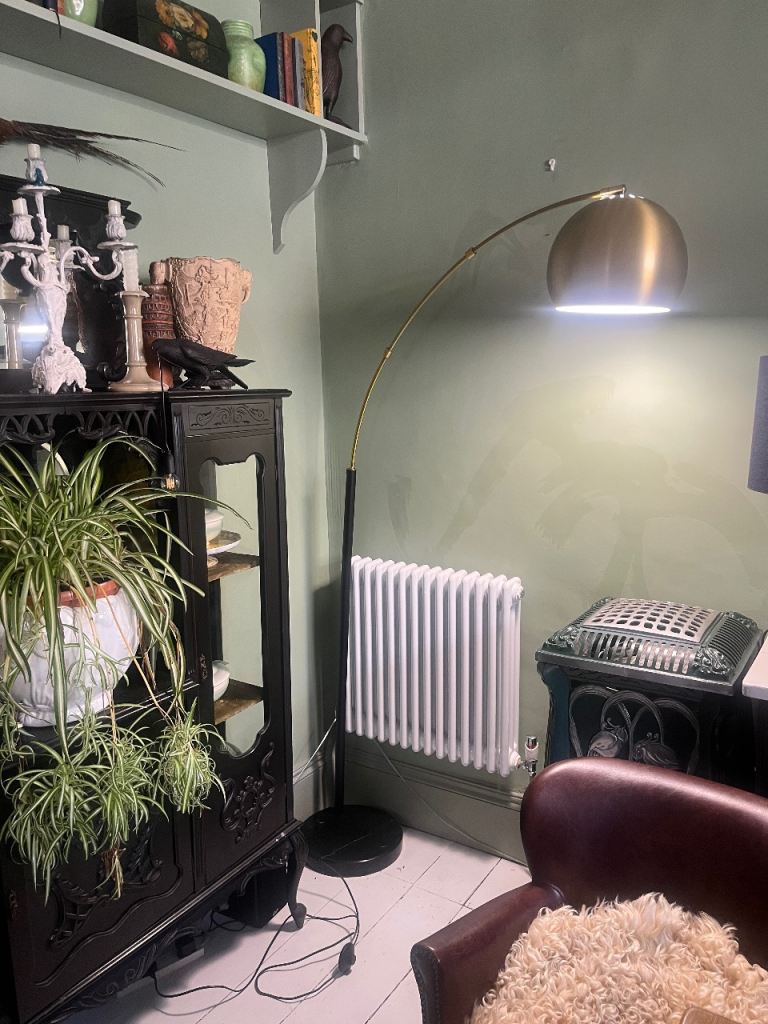 Floor lamp