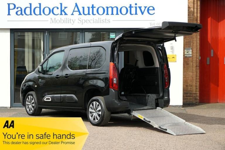 Citroen Berlingo PURETECH FEEL EAT8, Disabled Wheelchair Accessible Vehicle WAV.