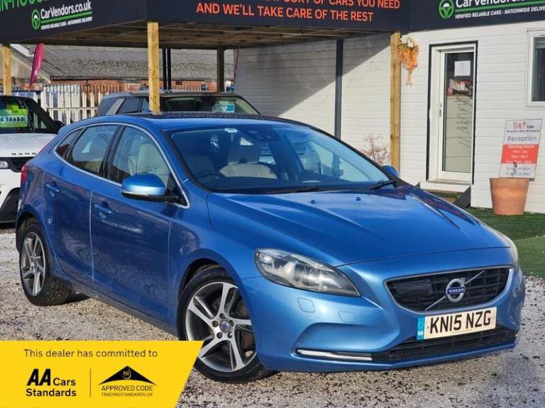 2015 Volvo V40 1.6 D2 SE Lux Nav Euro 5 (s/s) 5dr HATCHBACK Diesel Manual