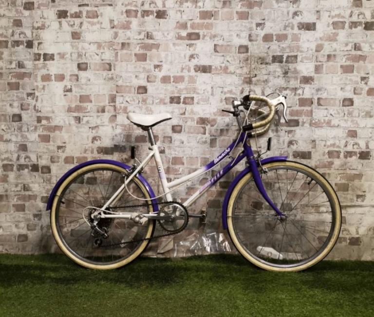 Emmelle Panche Kids Racing City Road Bike Bicycle Good Condition 