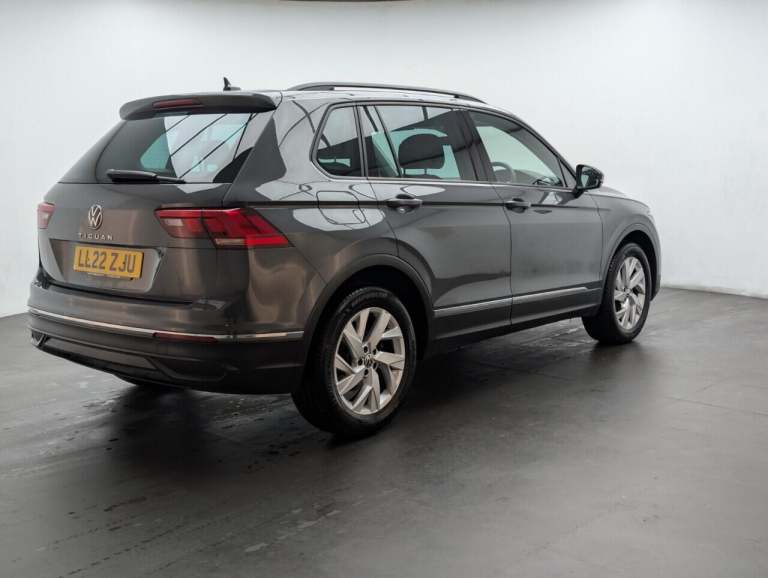 2022 Volkswagen Tiguan 1.5 TSI Life SUV 5dr Petrol DSG Euro 6 (s/s) (150 ps) PARKING SENSORS+LANE...