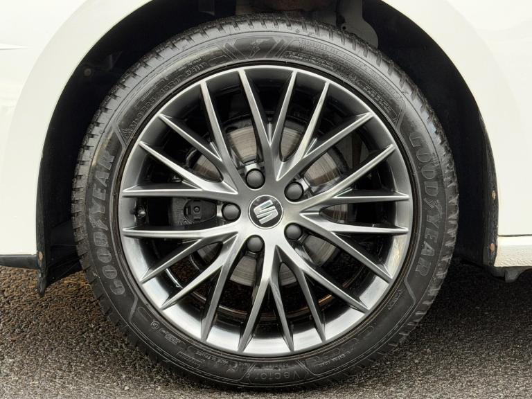 2018 SEAT Leon 1.2 TSI SE Dynamic Technology 5dr HATCHBACK PETROL Manual