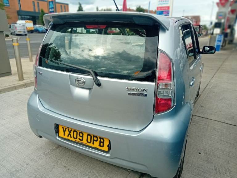 Daihatsu, SIRION, Hatchback, 2009, Manual, 1298 (cc), 5 doors