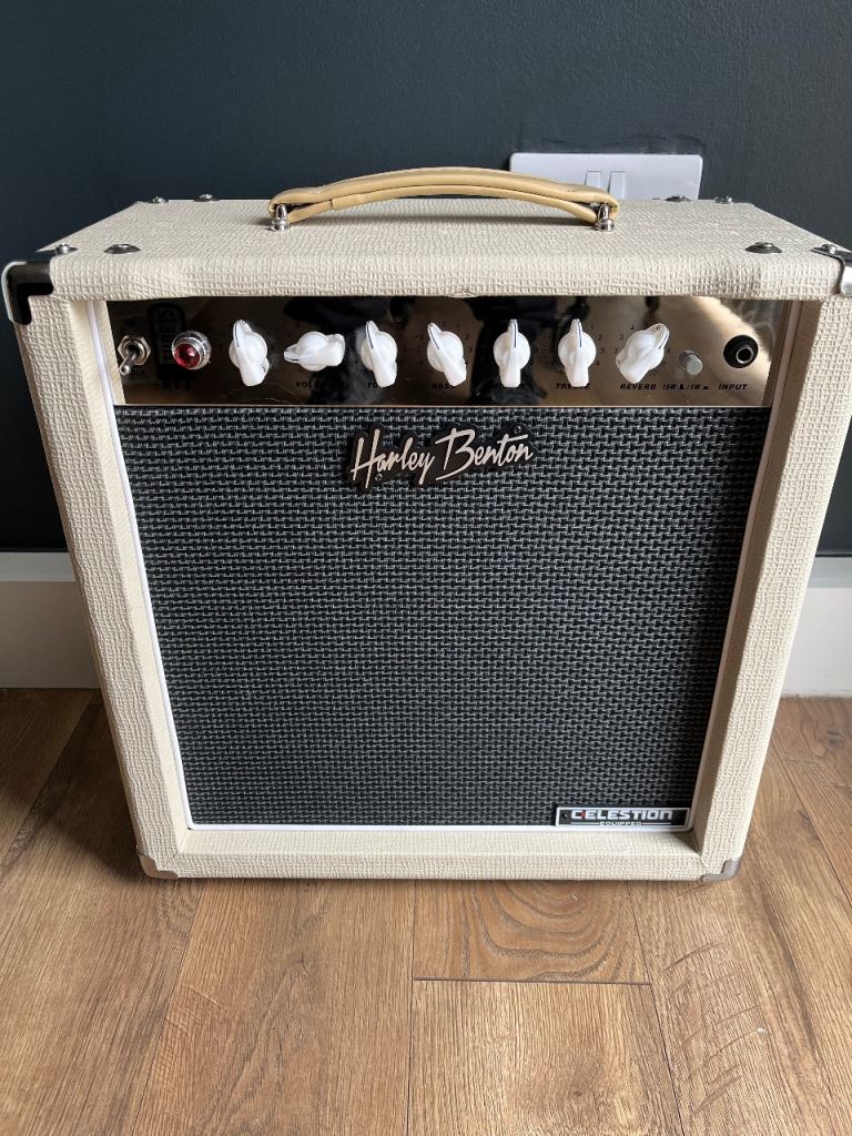 Harley Benton Tube15 Celestion Valve Amp 