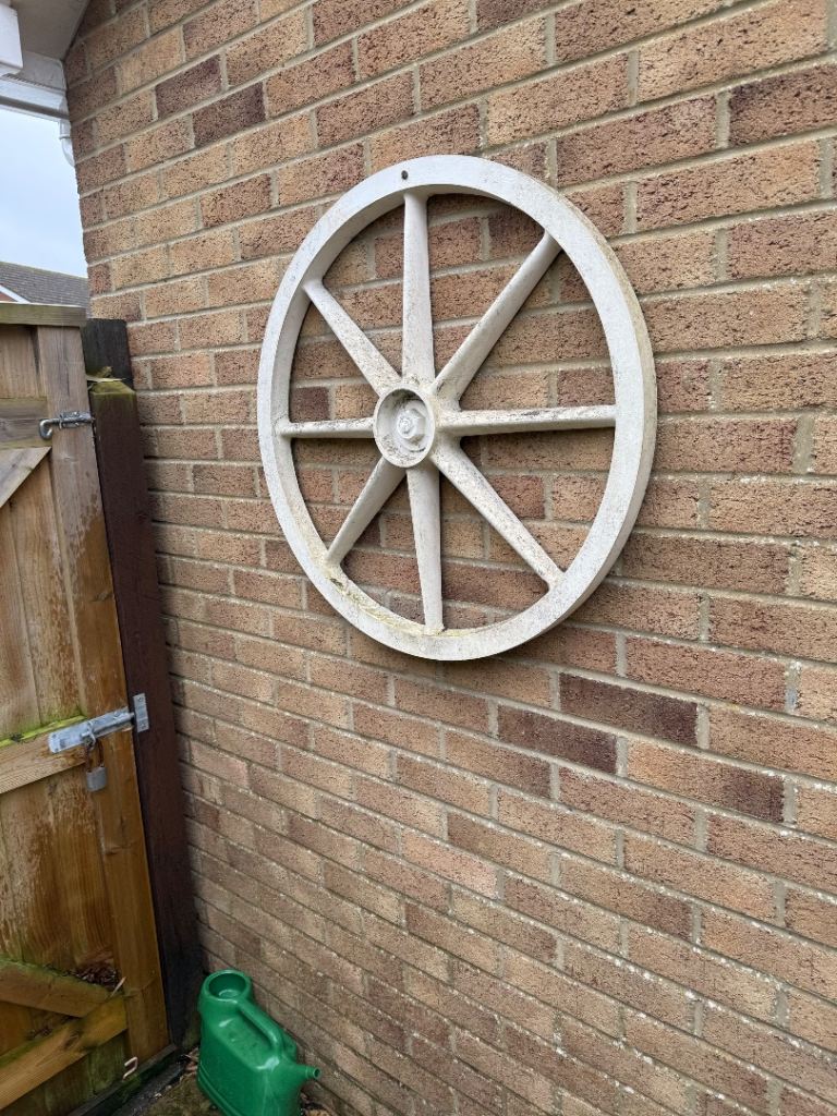 Horse cart wheels 