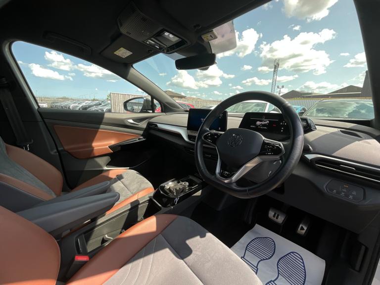 2021 Volkswagen ID4 150kW 1ST Edition Pro Performance 77kWh 5dr Auto ESTATE ELECTRIC Automatic