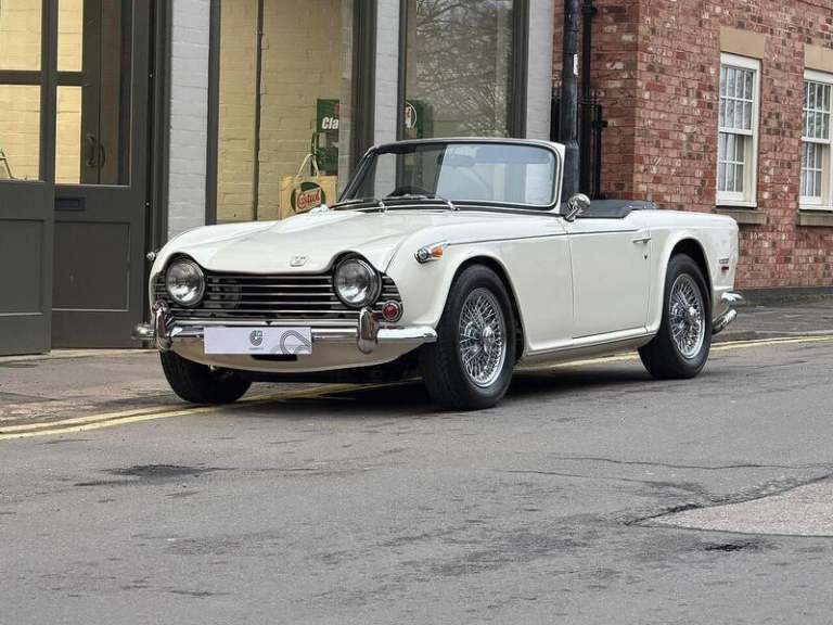1968 Triumph TR5 Convertible Petrol Manual