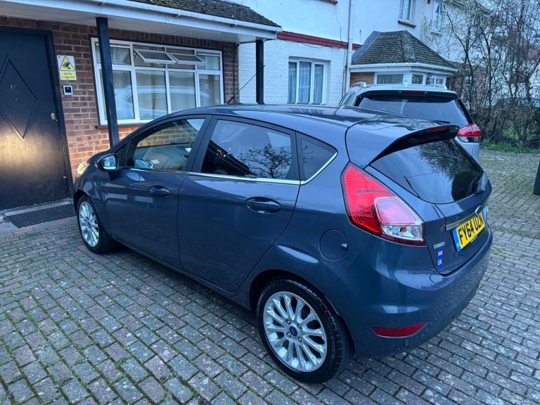 Ford, FIESTA, Hatchback, 2014, Manual, 998 (cc), 5 doors