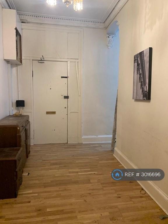 4 bedroom flat in Rupert Street, Glasgow, G4 (4 bed) (#3016696)