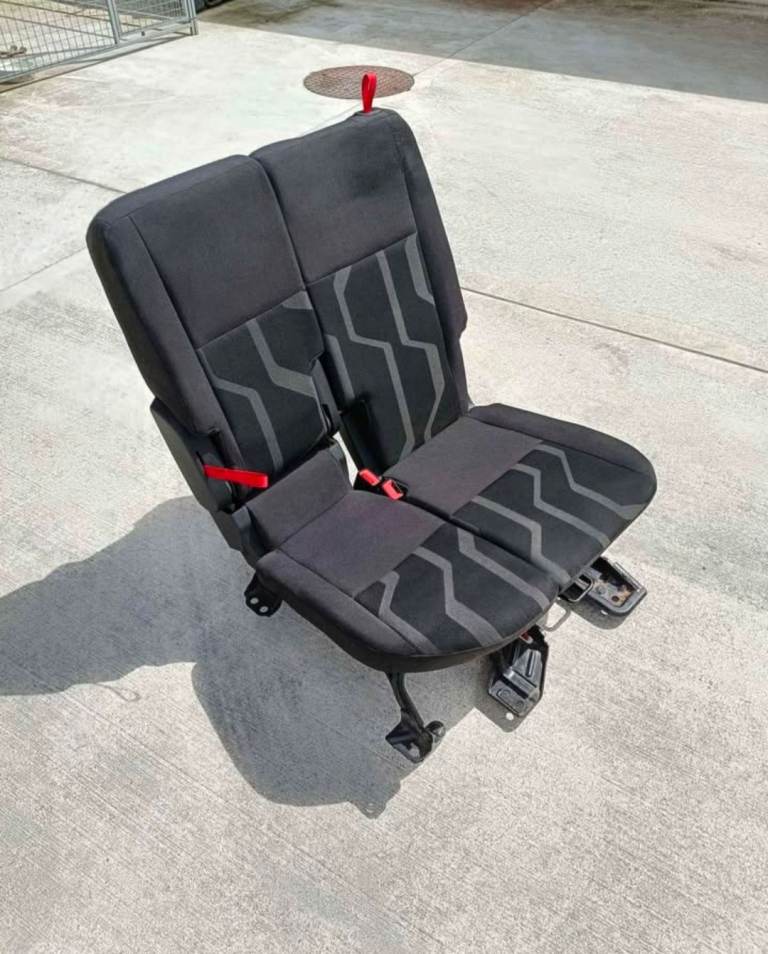 Double passenger seat for Ford Transit Connect mk2