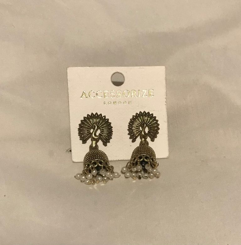 Accessorize Peacock & Pearl Jhumka Earrings – New with Tags
