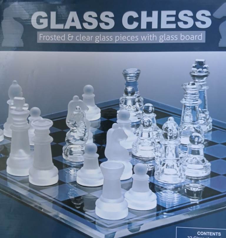 Glass chess set