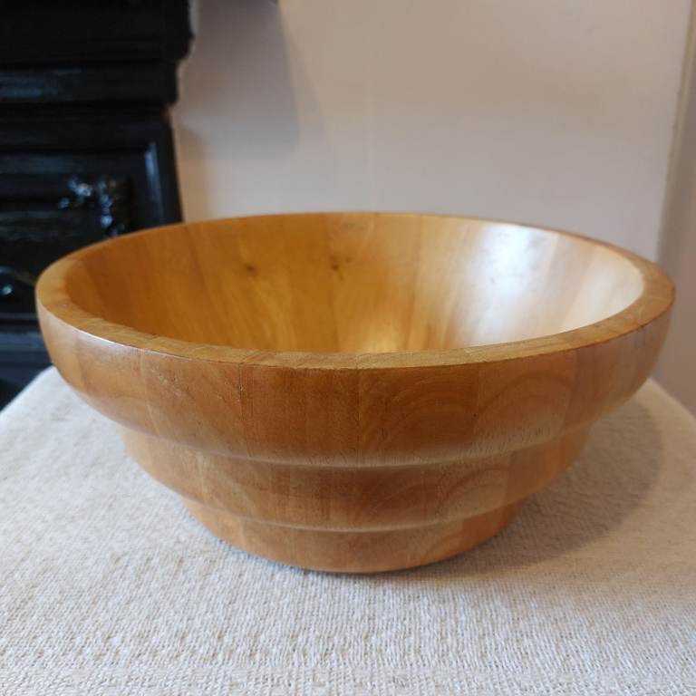 Large Beehive Shape Thick Solid Wood Bowl 