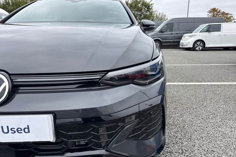 2025 Volkswagen Golf 2.0 TSI 300 GTI Clubsport 5dr DSGÃ¢Â­ÂBlack Pack, DCC, Sunroof, 'Akra Hatch...