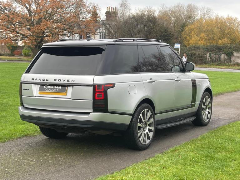 2015 Land Rover Range Rover 3.0 TDV6 Vogue 4dr Auto ESTATE DIESEL Automatic