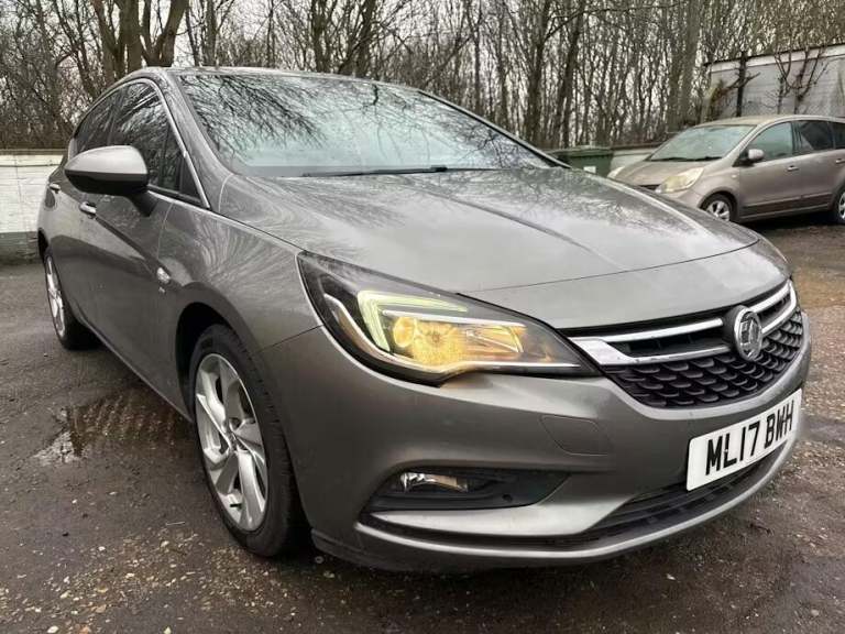 2017 Vauxhall Astra 1.4i 16V SRi 5dr HATCHBACK PETROL Manual