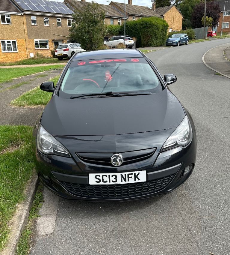 Vauxhall, ASTRA GTC, Hatchback, 2013, Manual, 1956 (cc), 3 doors