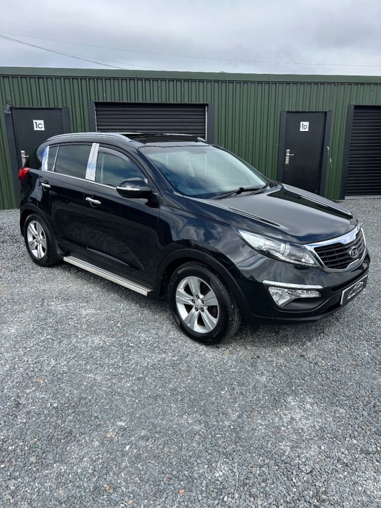 2012 Kia sportage 1.7 diesel 111k just passed MOT pan sliding roof &6 months warranty 