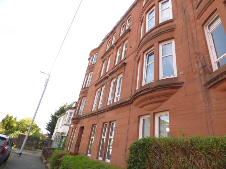Shawlands One Bedroom Tenement Flat