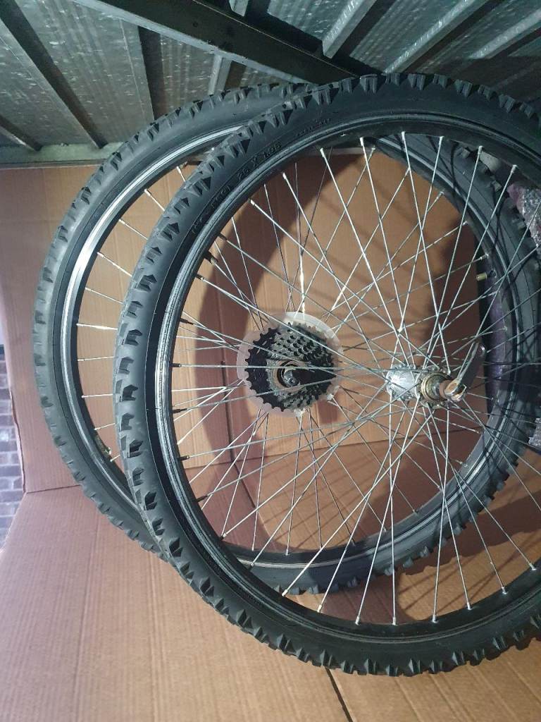 bicycle wheels front and rear