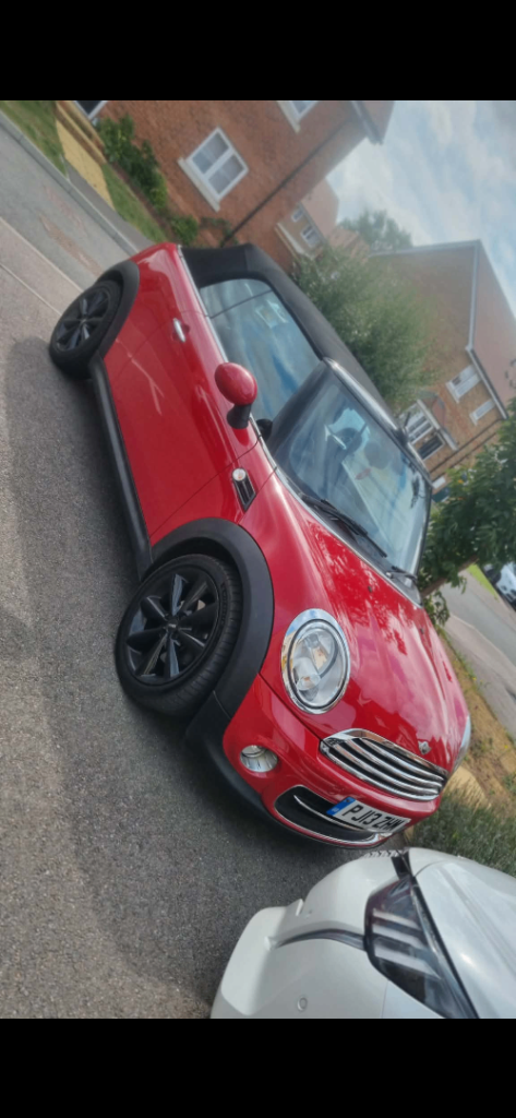 Mini, CONVERTIBLE, Convertible, 2013, Manual, 1598 (cc), 2 doors