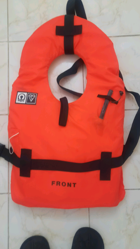 Crew saver life jaket 