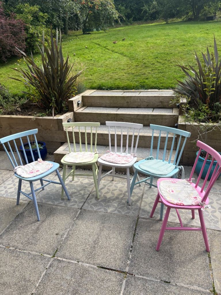 Set of 5 Colourful Wooden Spindle Back Chairs with Cushions
