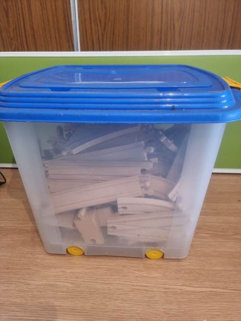Large Container Of BRIO Thomas Tank Wooden Train Tracks – Good Condition