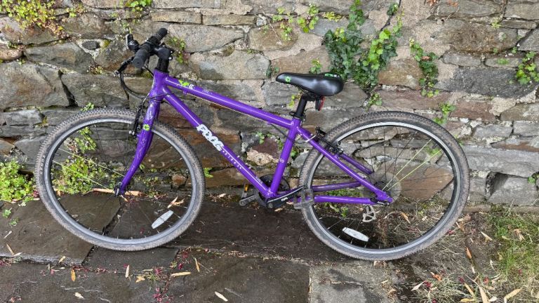 FROG 69 Bike Purple ** £170 **