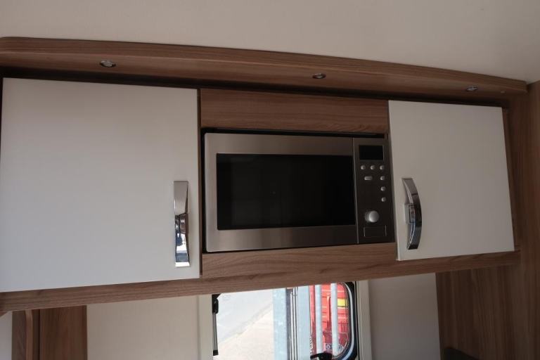 2017 SWIFT Astbury Major 4SB 