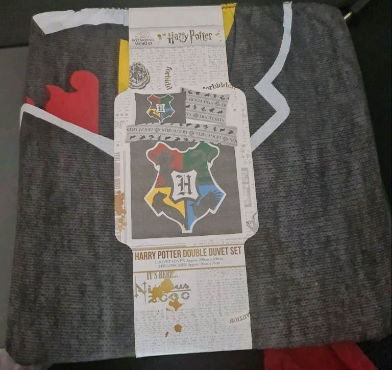 Harry Potter Hogwarts Reversible Double Duvet Cover Set Crest Gryffindor Slytherin Ravenclaw hufflep
