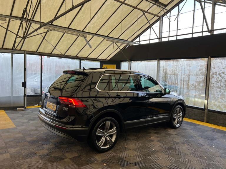 2017 Volkswagen Tiguan 2.0 TDi 150 4Motion SEL 5dr DSG ESTATE DIESEL Automatic