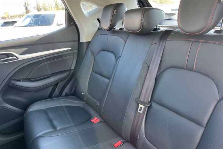 2022 MG MG ZS 1.0T GDi Exclusive 5dr Hatchback Petrol Manual