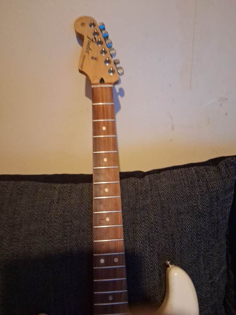 Fender Stratocaster 