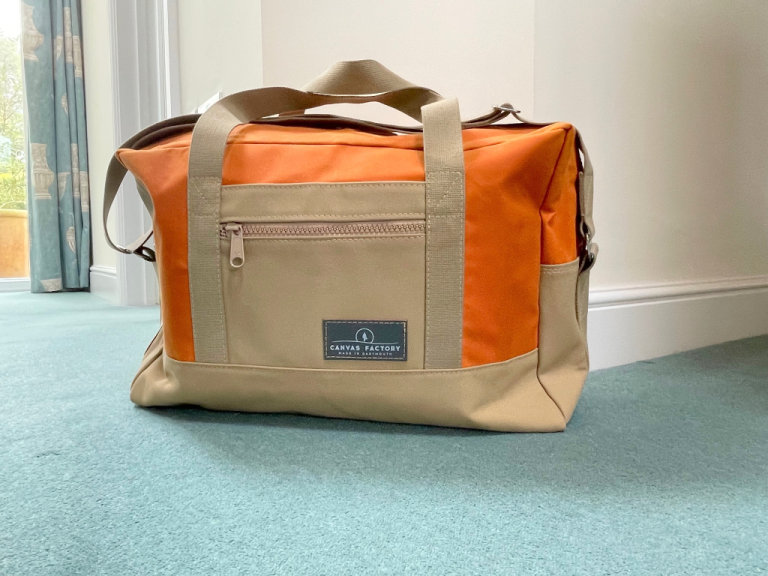 HOLDALL/AIRLINE CABIN BAG - ORANGE AND TAN