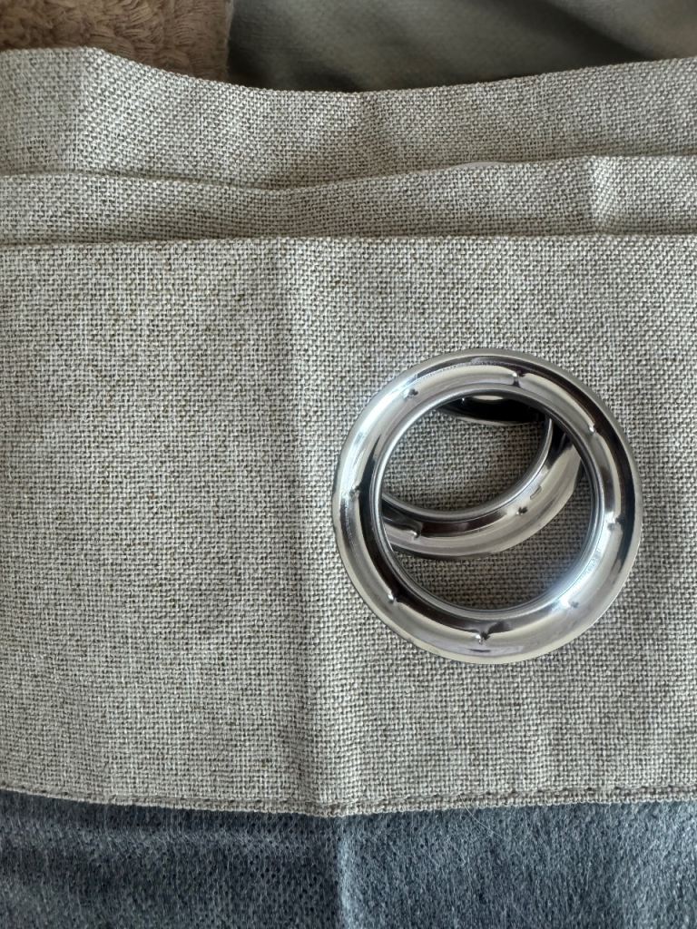 5 ft 4 x 5ft 10 CURTAINS  