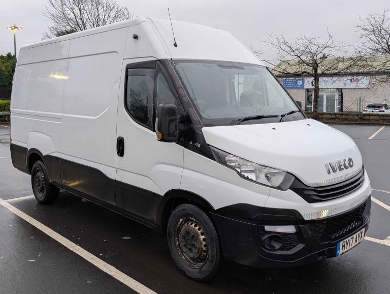 Iveco DAILY MWB, 2017 8 Speed Auto, MOT August 2026
