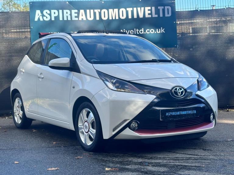 2017 Toyota AYGO 1.0 VVT-i x-claim Funroof Euro 6 5dr HATCHBACK Petrol Manual