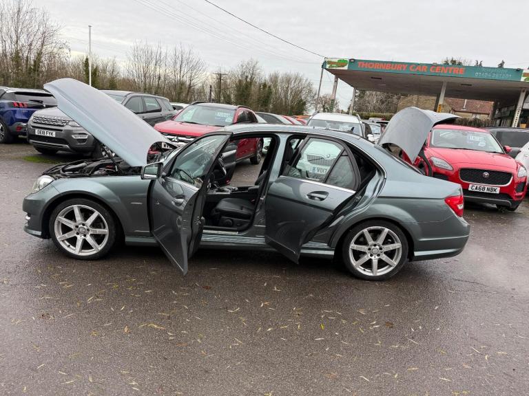 2011 Mercedes-Benz C Class C220 CDI BlueEFFICIENCY Sport 4dr Auto SALOON DIESEL Automatic