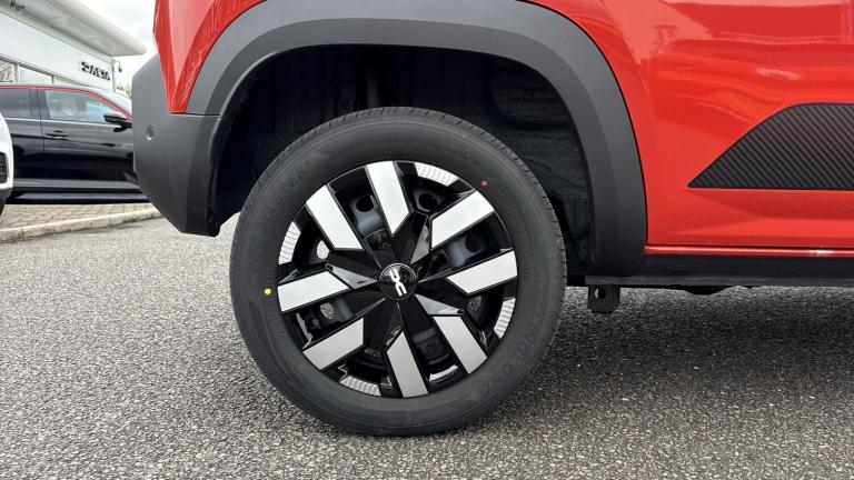 2025 Dacia Spring 27kWh Expression 65 48kW 5dr Auto Electric Hatchback Hatchback Electric Automatic