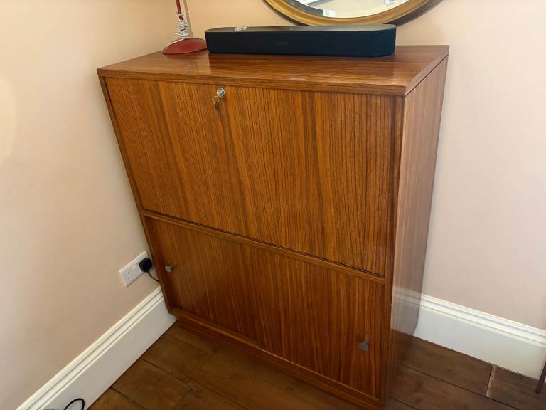 Mid Century Teak Cabinet / Bureau – Good Condition