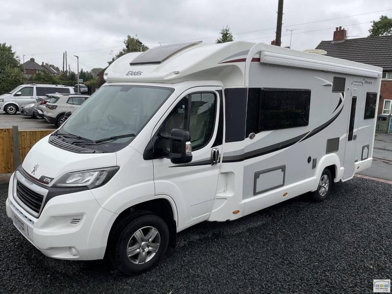Elddis Encore 275 end washroom spacious 2 berth side bench motorhome for sale