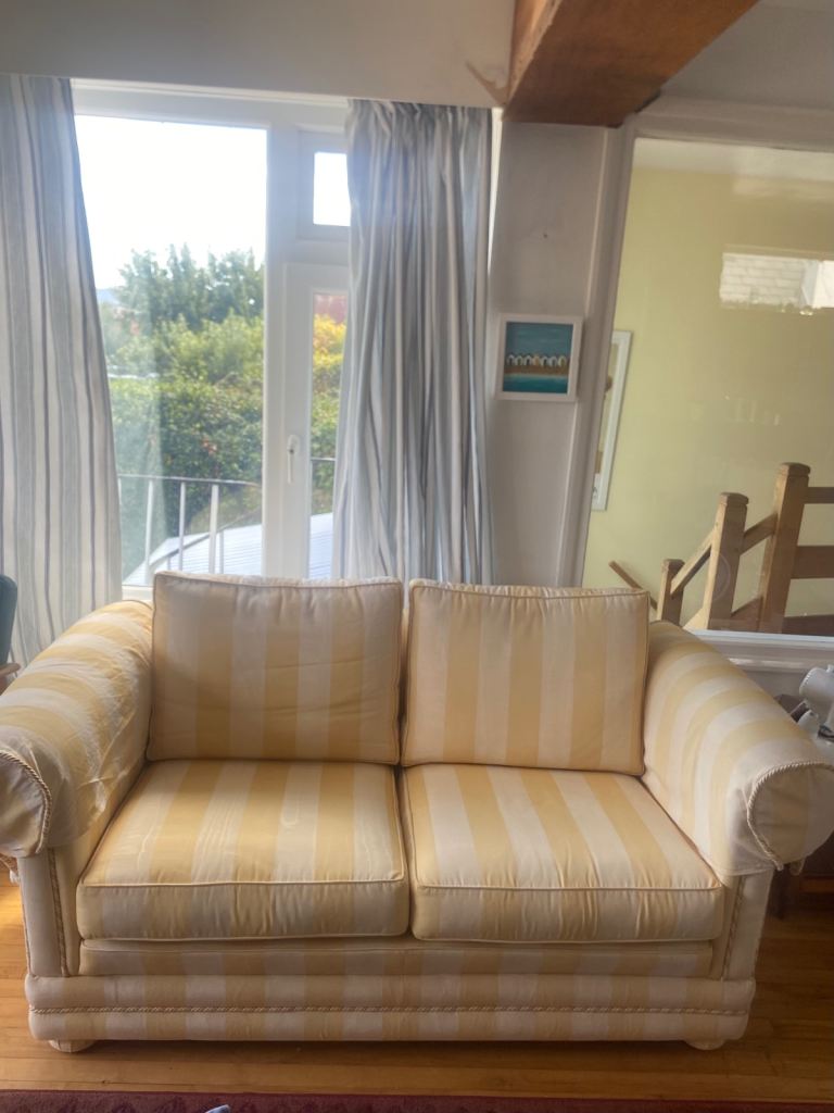Sofa free 
