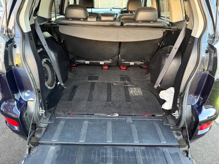 2013 MISTUBISHI OUTLANDER 2.2 DIESEL/7 SEATER/TOWBAR