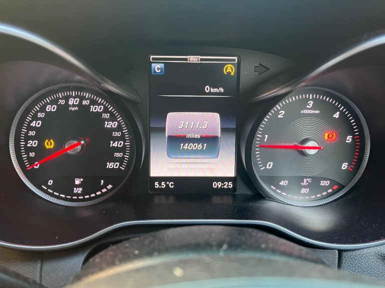 Mercedes-Benz, C CLASS, Saloon, 2015, Manual, 2143 (cc), 4 doors