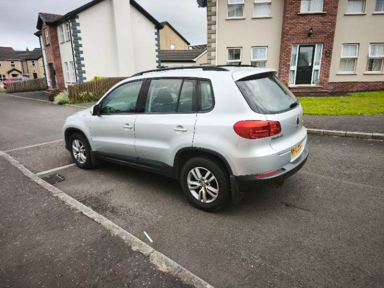 Volkswagen, TIGUAN, Estate, 2014, Manual, 1968 (cc), 5 doors